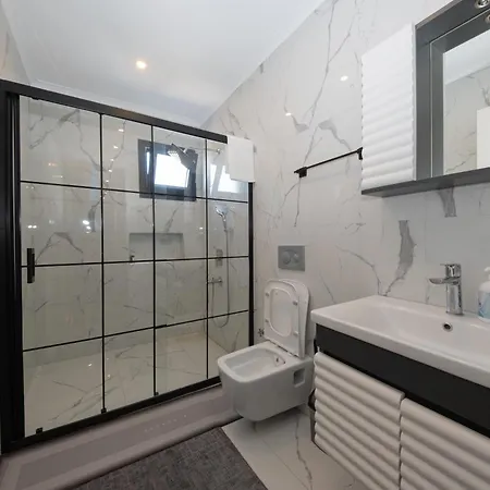 아파트 Ada Luxury
